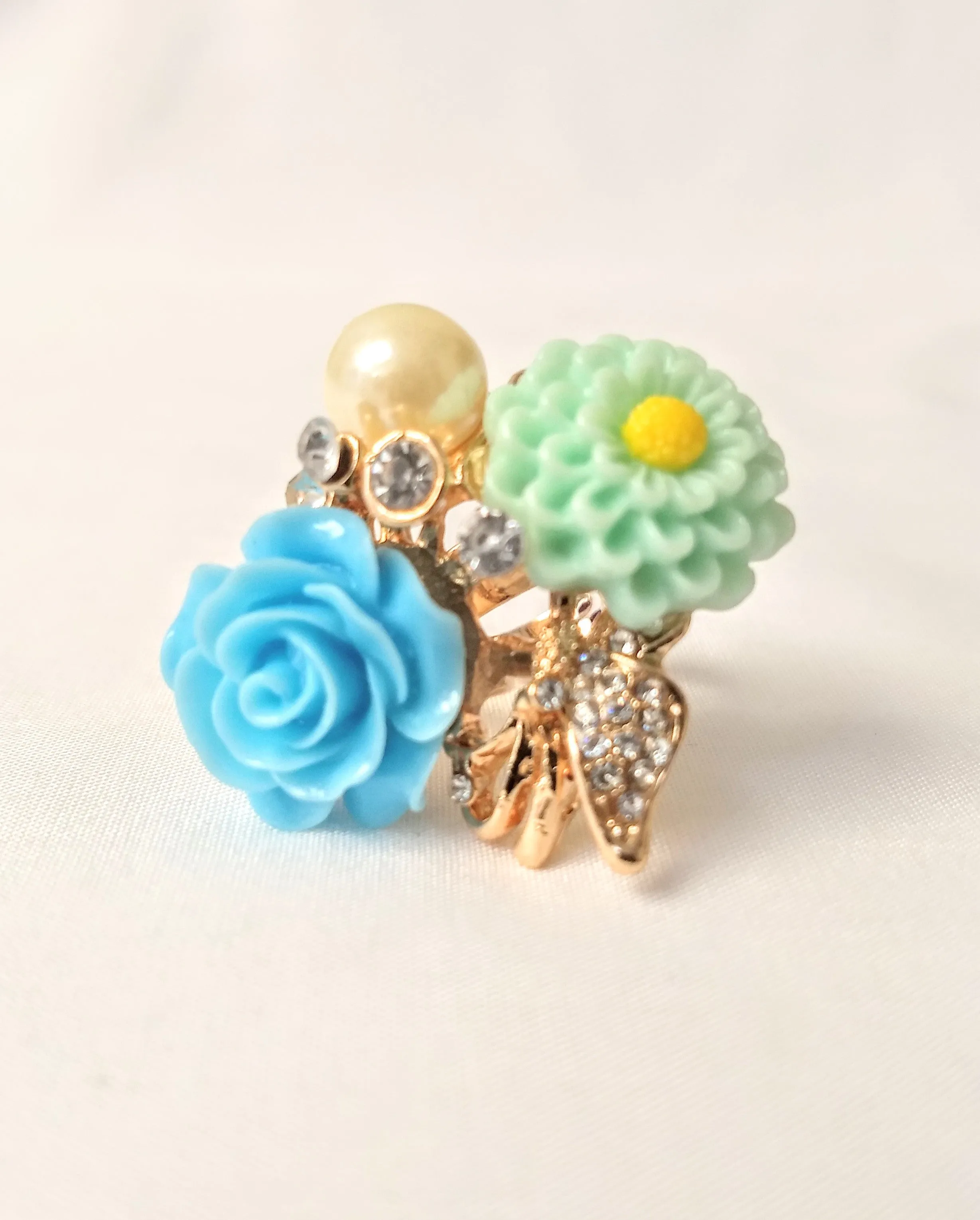 Blue & Light Green Elegant Ring For Women