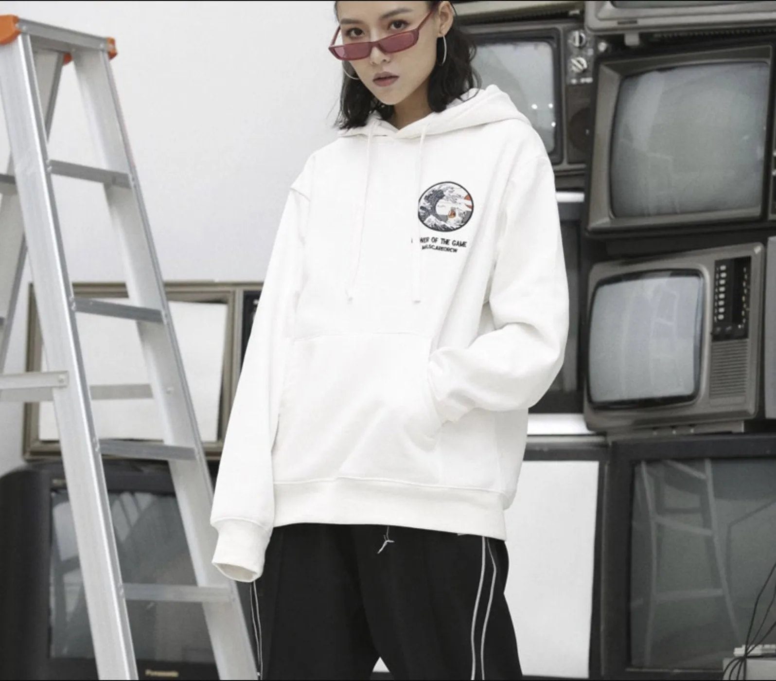 Japanese Embroidery Funny Cat Wave Printed Fleece Hoodies Winter Japan Style Hip Hop Casual Sweatshirts Streetwear