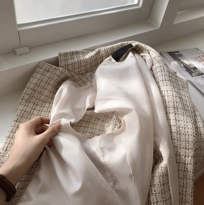 [Korean Style] Chloe Vintage Single Breasted Pattern Blazer