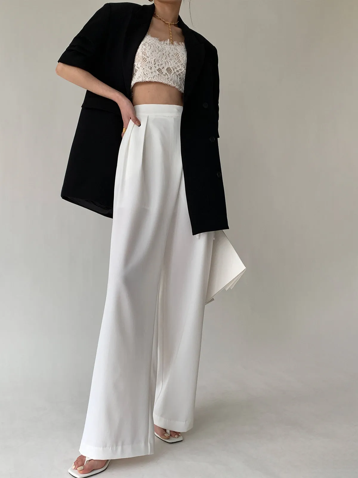 Peak Lapel Short Sleeve Crop Blazer - Black