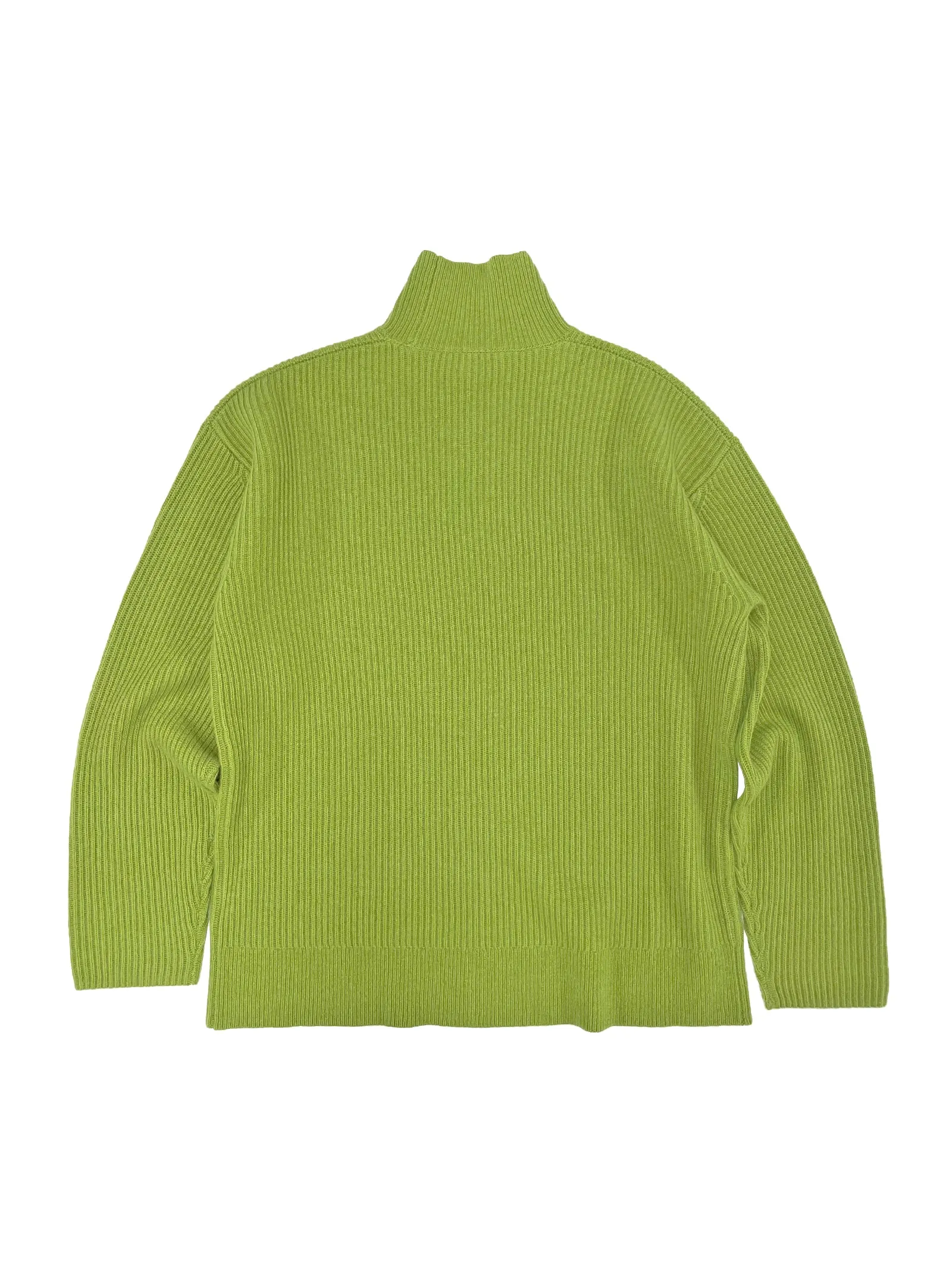 Ribbed Mockneck in Grass