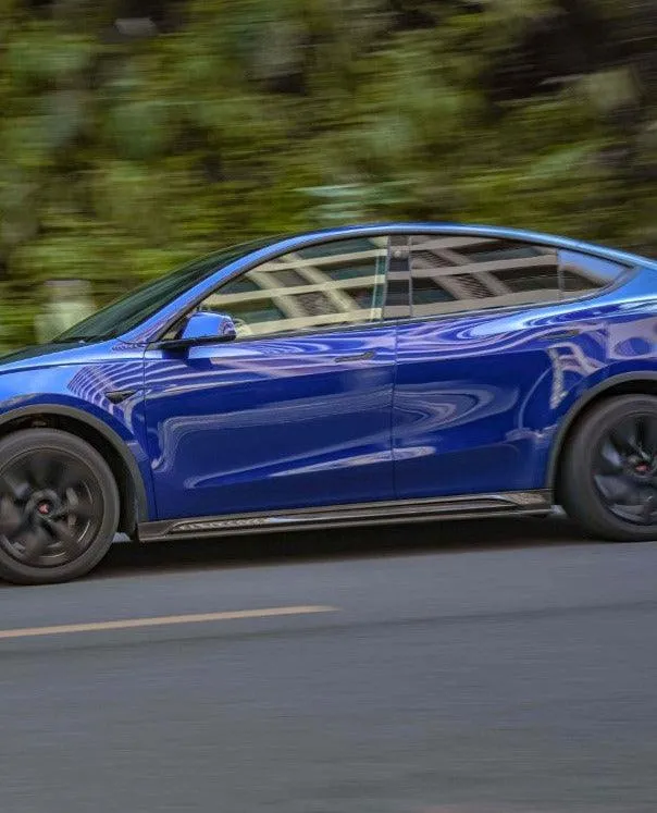 Ventus Veloce Side Skirts for Tesla Model Y/P 2020-ON Pre-preg Carbon Fiber