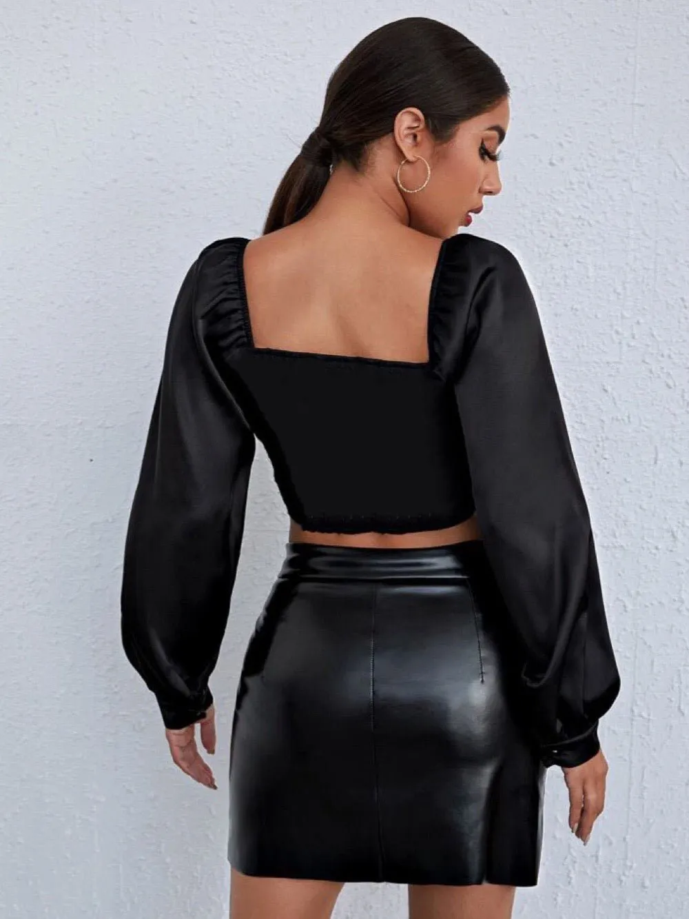 Women's Ruched Shirred Lantern Long Sleeve Square Neck Blouse Crop Satin Top Black Small